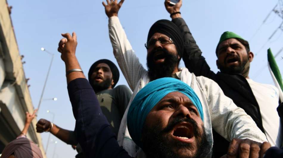 Parlament in Neu Delhi kippt umstrittene Agrarreform