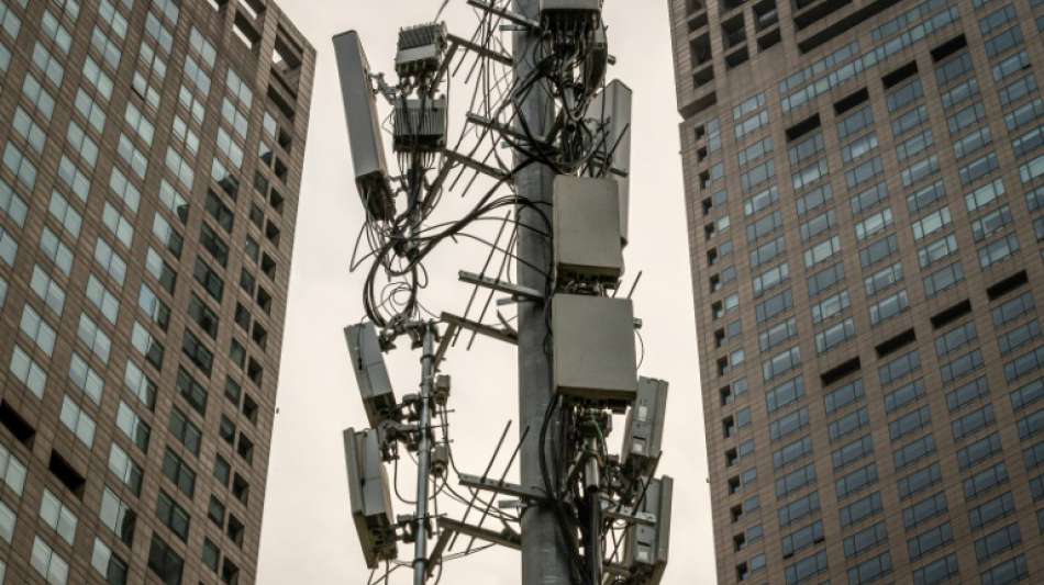 Twitter will gegen Falschnachrichten zu 5G-Masten und Coronavirus vorgehen