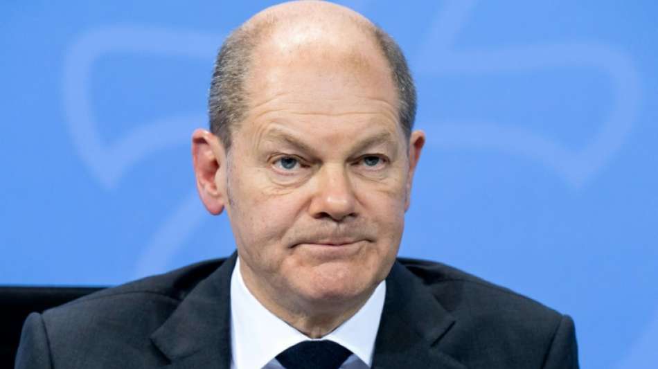 Scholz geht von Empfehlung f&uuml;r weitere Auffrischung mit angepasstem Impfstoff aus