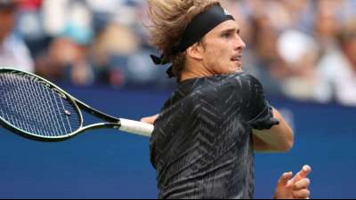Tennis: Zverev steht im Halbfinale und wartet nun auf Djokovic