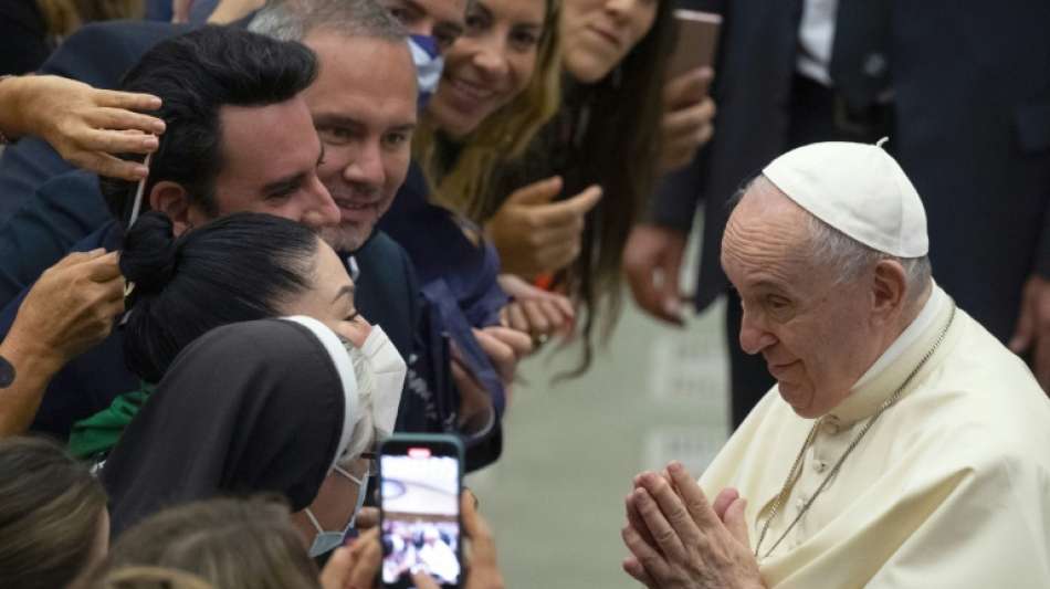 Italien: Papst Franziskus spendiert Eis f&uuml;r Gef&auml;ngnisinsassen