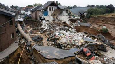 Forderungen nach konsequenteren Klimaschutz-Ma&szlig;nahmen nach Unwetterkatastrophe