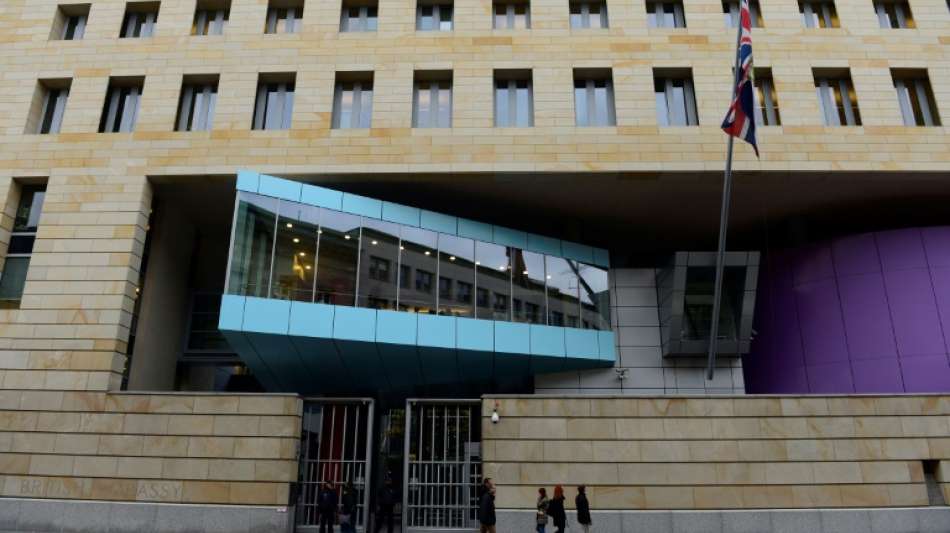 Mitarbeiter von britischer Botschaft wegen Spionage f&uuml;r Russland festgenommen