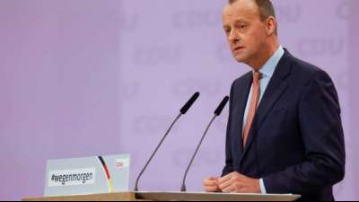 CDU-Politiker Friedrich Merz fordert kleinere Bundesregierung
