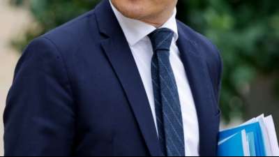 Untersuchungen gegen Frankreichs Innenminister nach Vergewaltigungsvorwurf beendet