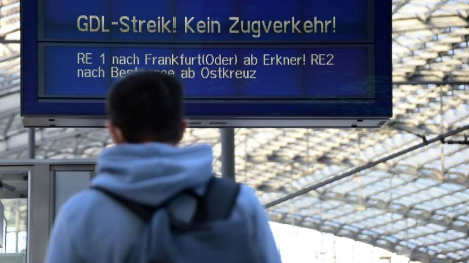 Lokf&uuml;hrergewerkschaft bestreikt ab Montag erneut f&uuml;r zwei Tage den Personenverkehr