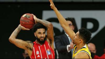 Sieg in Berlin: Bayern-Basketballer gleichen Finalserie aus