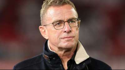 Rangnick &uuml;bernimmt Manchester United - Anw&auml;lte kl&auml;ren Details