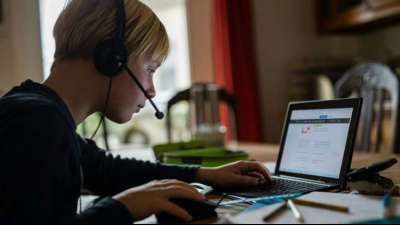 Leopoldina f&uuml;r Aufrechterhaltung des Pr&auml;senzbetriebs in Schulen und Kitas