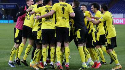 Corona-Versto&szlig; nach Derbysieg: DFL verh&auml;ngt Geldstrafe gegen Borussia Dortmund