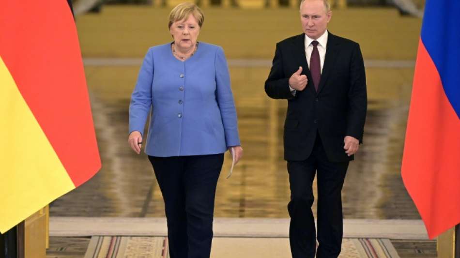 Merkel fordert bei Treffen mit Putin Freilassung von Nawalny