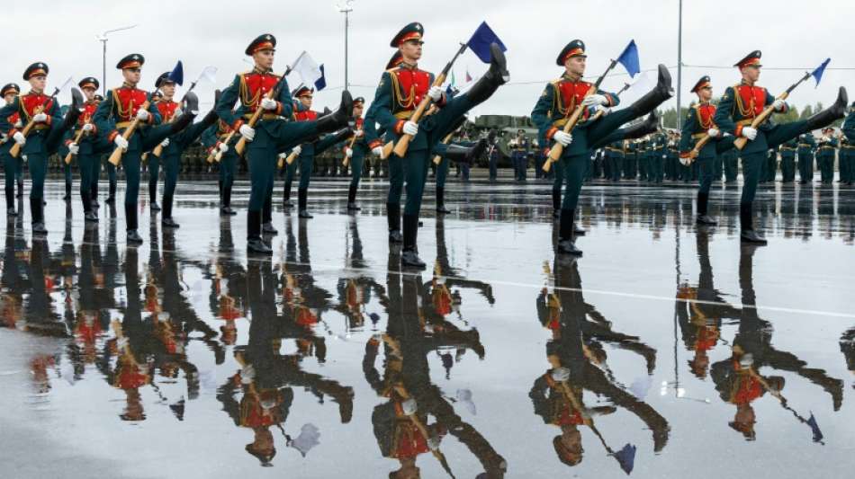 Russland und Belarus starten riesiges Milit&auml;rman&ouml;ver Sapad-2021