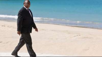 S&uuml;dafrikas Pr&auml;sident besucht Unruhe-Provinz KwaZulu-Natal