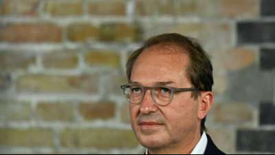 Dobrindt erwartet Entscheidung &uuml;ber Unionskanzlerkandidaten nach Ostern