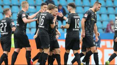 F&uuml;rth verpasst Sprung an die Spitze - Sandhausen beendet Niederlagenserie