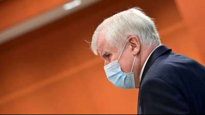 Seehofer warnt vor Radikalisierung der "Querdenker"-Szene