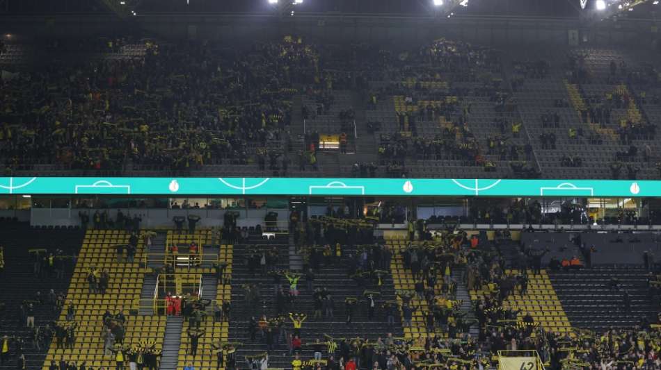Umfrage: Interesse am Fu&szlig;ball hat aktuell massiv abgenommen