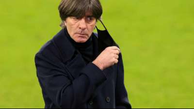 L&ouml;w setzt gegen Island auf Bayern-Block