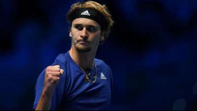 Zverev bezwingt Djokovic und erreicht Finale in Turin