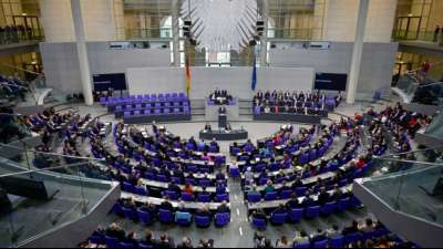 D&uuml;rr k&uuml;ndigt einen Ampel-Vorschlag f&uuml;r Wahlrechtsreform an