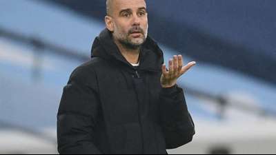 Superliga: Manager Guardiola sorgt sich um nationalen Fu&szlig;ball