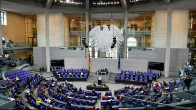 SPD-Abgeordnete Bach prangert Sexismus im Bundestag an