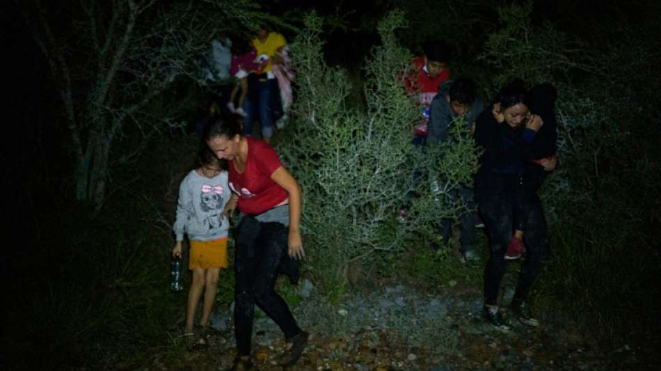 Zahl der Fl&uuml;chtlinge an US-Grenze zu Mexiko auch im Juni sehr hoch