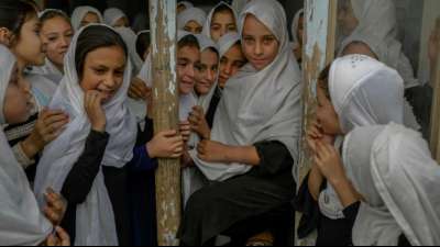 Britischer Gesandter trifft hochrangige Taliban-Vertreter zu Gespr&auml;chen in Kabul