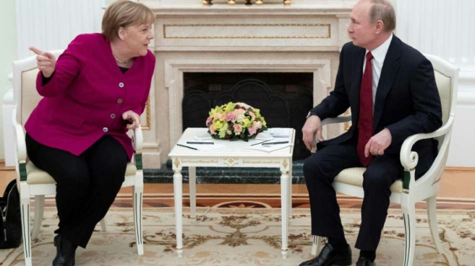 Merkel zu Treffen mit Putin nach Moskau gereist