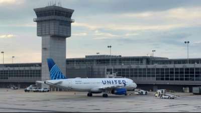 United Airlines entl&auml;sst fast 600 Besch&auml;ftigte wegen Verweigerung einer Impfung