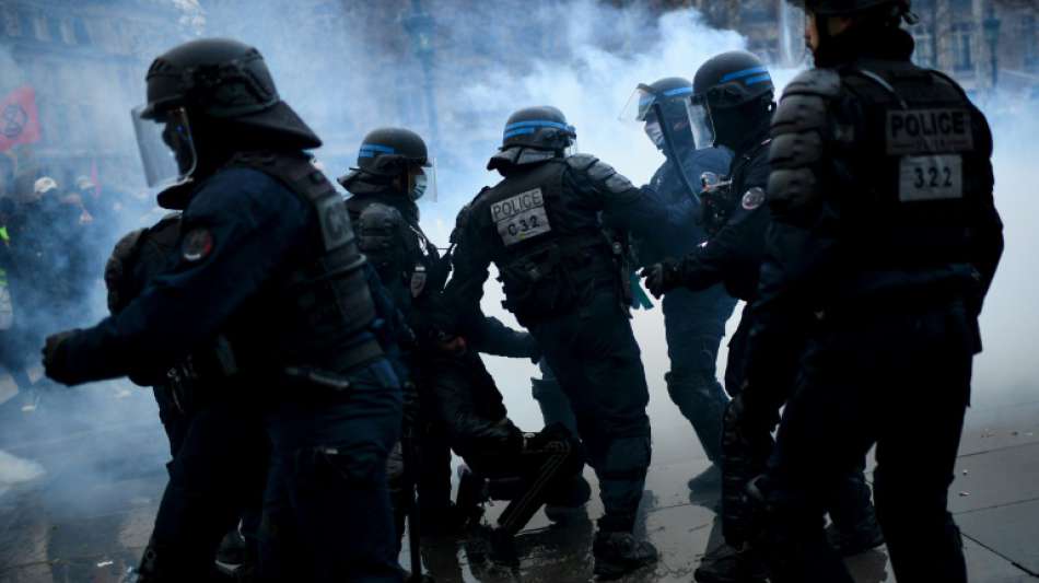 Frankreichs Parlament besiegelt umstrittenes Sicherheitsgesetz