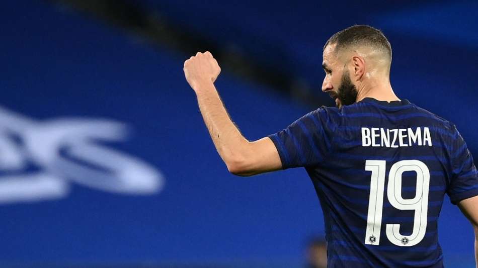 Werner schw&auml;rmt von Benzema: "Einer der top drei Mittelst&uuml;rmer"
