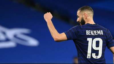 Werner schw&auml;rmt von Benzema: "Einer der top drei Mittelst&uuml;rmer"