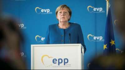 Merkel gibt Kanzleramt f&uuml;r Union noch nicht verloren