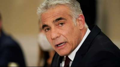 Lapid als erster israelischer Au&szlig;enminister zu Besuch in den Emiraten