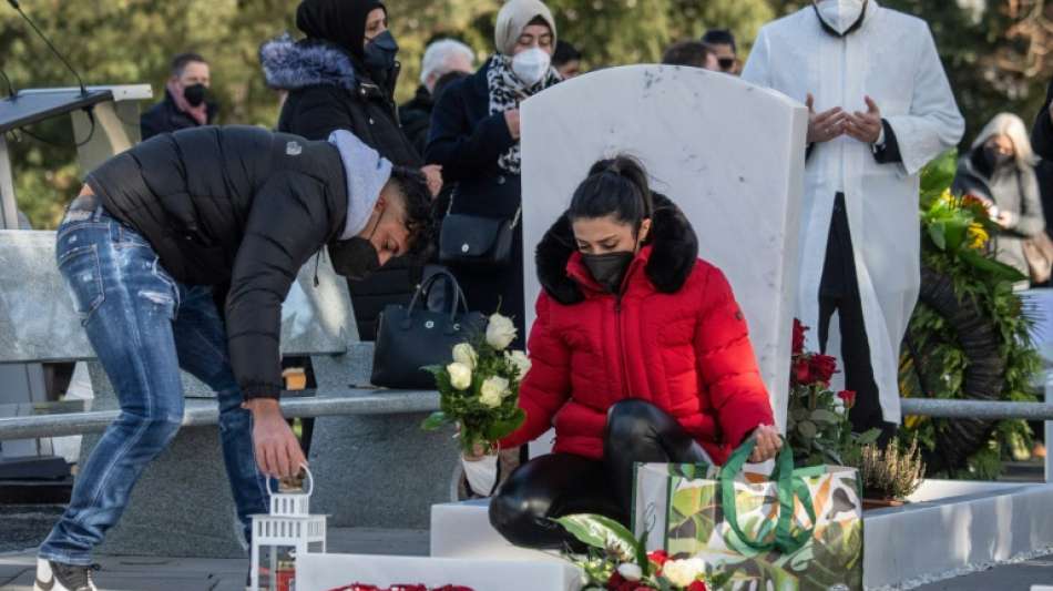 Gedenken und Kritik in Hanau zum Jahrestag rassistischen Anschlags