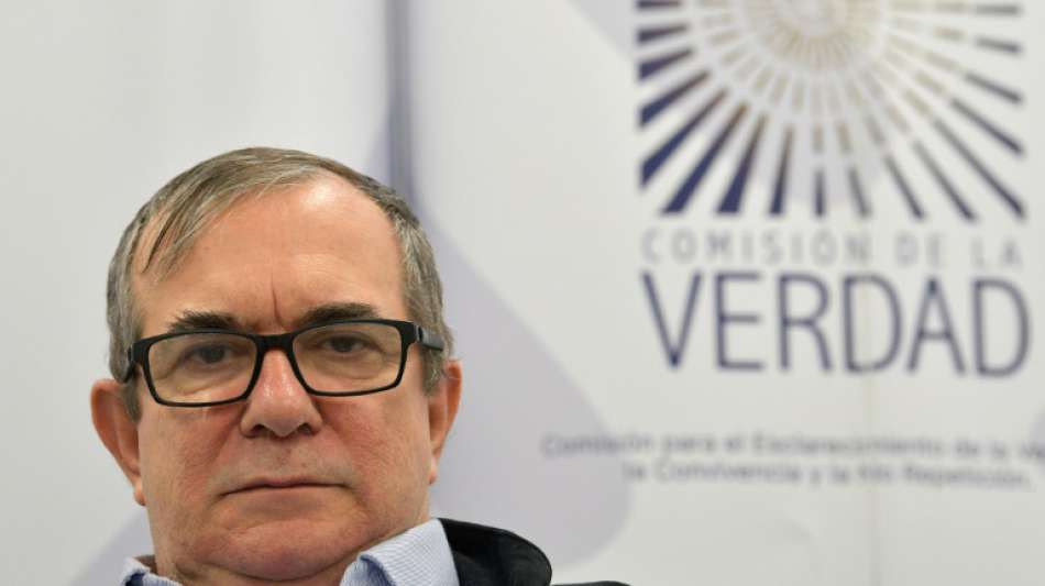 Mindestens 6400 au&szlig;ergerichtliche T&ouml;tungen in Kolumbien von 2002 bis 2008
