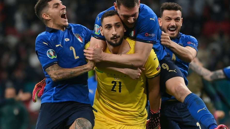 Fu&szlig;ball EM: Ganze f&uuml;nf Italiener in der Mannschaft des Turniers