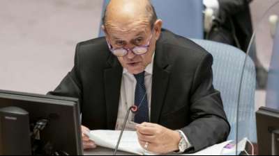Le Drian: Beilegung von U-Boot-Streit mit den USA wird "Zeit" dauern