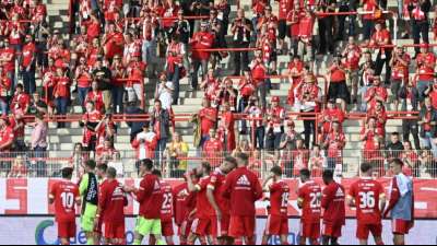 "Rassismus": UEFA bestraft die Union-Fans mit Ausschluss