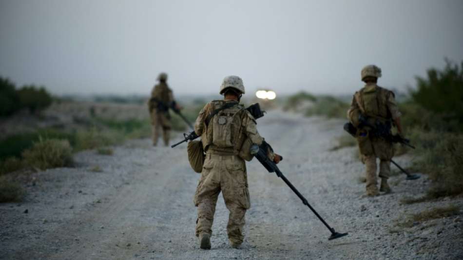 Erster Flug afghanischer Dolmetscher der US-Armee in den USA eingetroffen