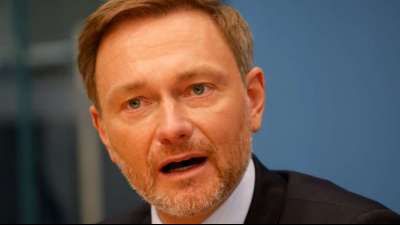 FDP-Bundestagsfraktion w&auml;hlt Christian D&uuml;rr zu Vorsitzendem