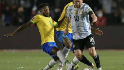 Kampf statt Tore im Clasico: Messi f&auml;hrt zu seiner f&uuml;nften WM