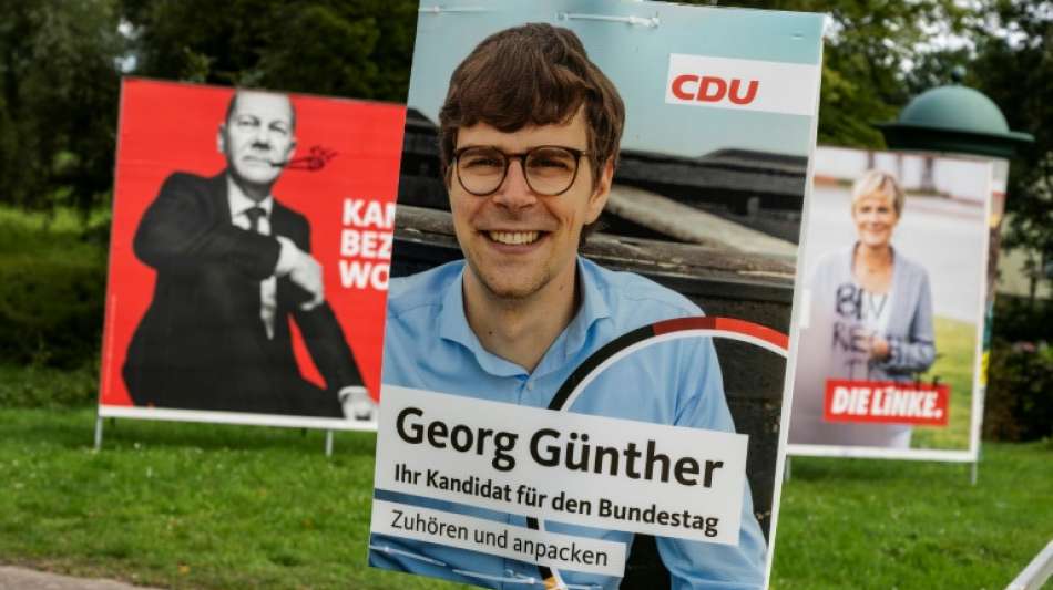 Bericht: &Uuml;ber 4200 Straftaten im aktuellen Wahlkampf registriert