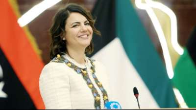 Libyens Au&szlig;enministerin: Abzug ausl&auml;ndischer K&auml;mpfer hat begonnen