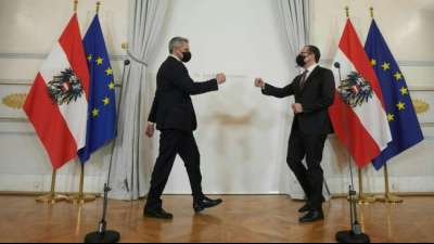 Neues Kabinett unter Kanzler Nehammer in &Ouml;sterreich vereidigt