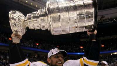 NHL-Champion Seidenberg blickt zur&uuml;ck: "Haben die Canucks gehasst"