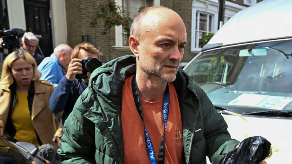 Johnson wegen mutmaßlicher Corona-Verstöße seines Chefberaters unter Druck / Cummings soll mit Infektions-Symptomen zu seinen Eltern gefahren sein