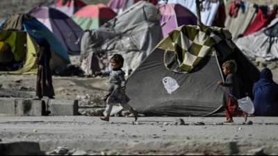 Fl&uuml;chtlingsorganisationen fordern wegen weltweiter Coronakrise generellen Abschiebestopp