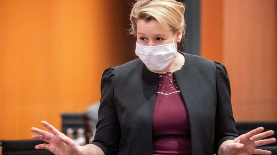 Giffey distanziert sich von Kretschmanns &Uuml;berlegungen zu Schul&ouml;ffnung